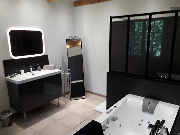 Guest house Mas Du Cresponnet Hotel Murat  France
